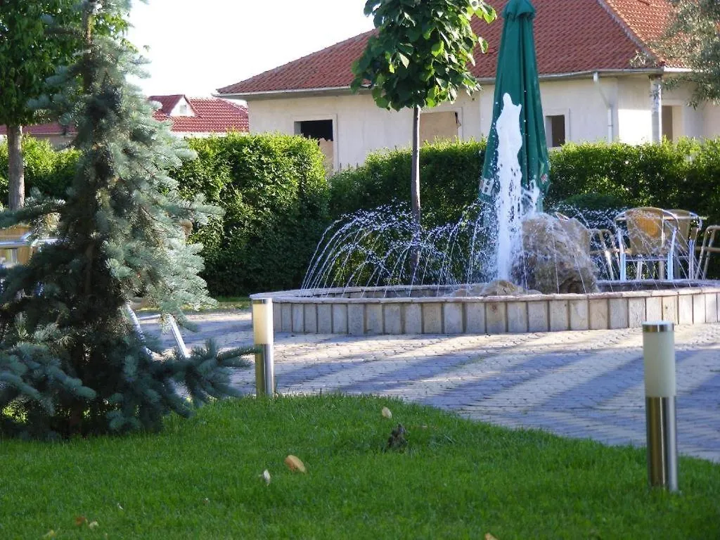 Hotel George Κορυτσά 3*,  Αλβανία